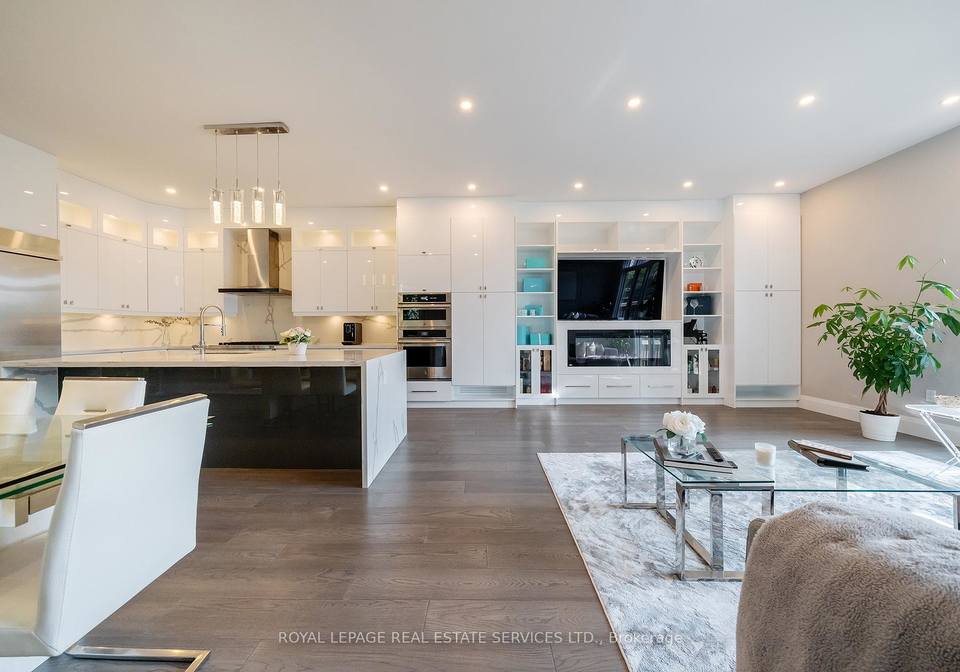25-a-tecumseth-avenue-mississauga-ontario-w13161950