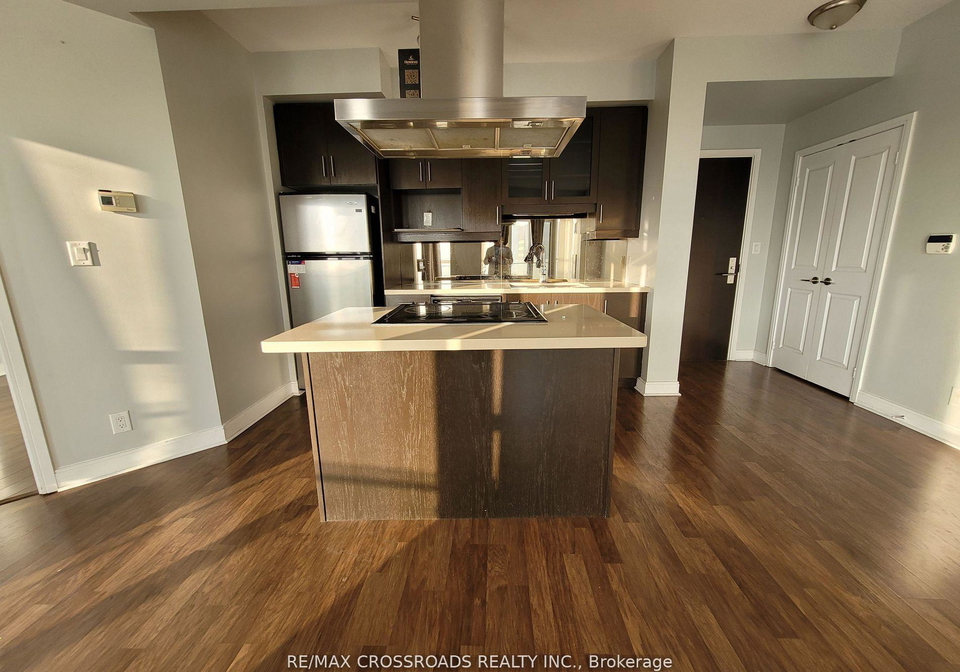 50-absolute-avenue-mississauga-ontario-w13161988