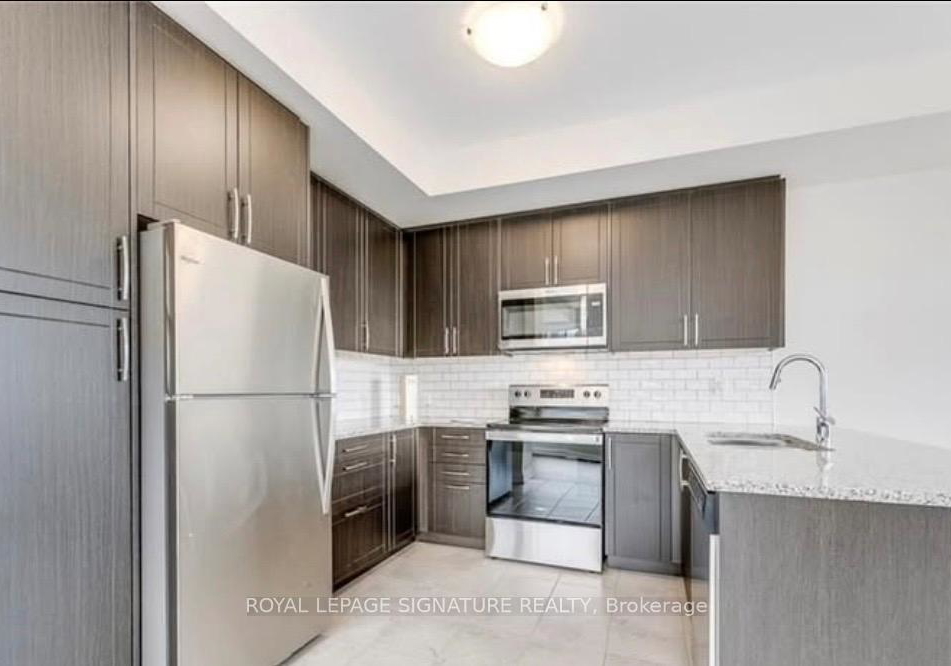 2498-badger-crescent-oakville-ontario-w13162022