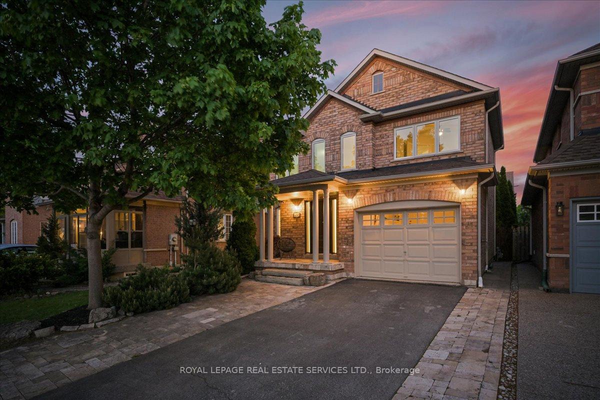 1493-derby-county-crescent-oakville-ontario-w13162050