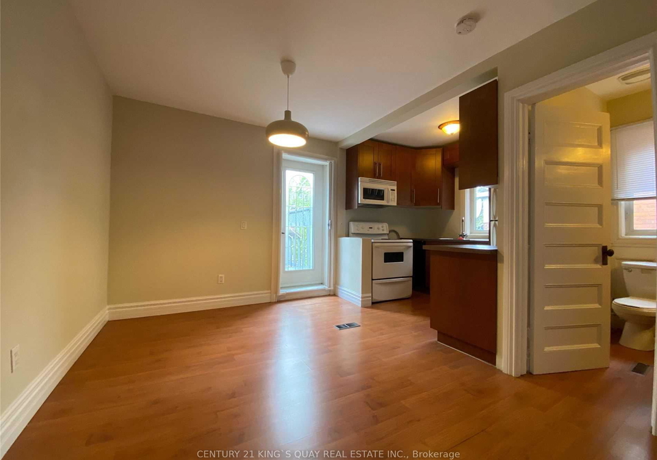 154-sorauren-avenue-toronto-ontario-w13162058