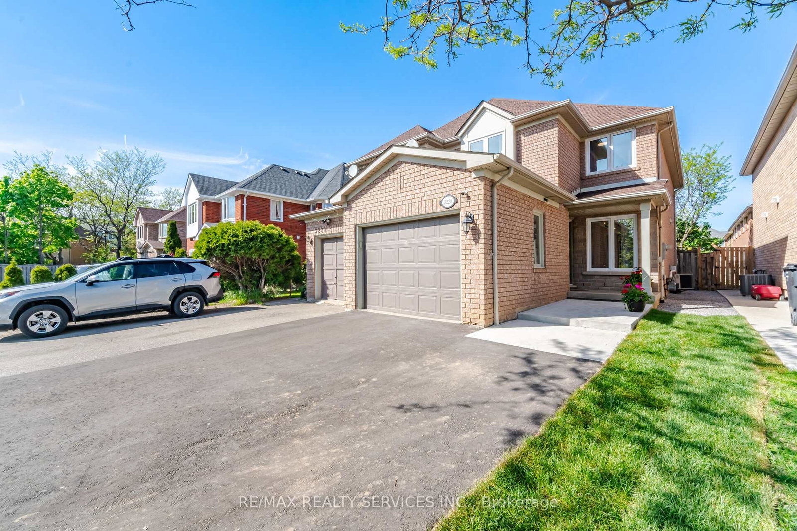 3229-fanleaf-drive-mississauga-ontario-w13162380