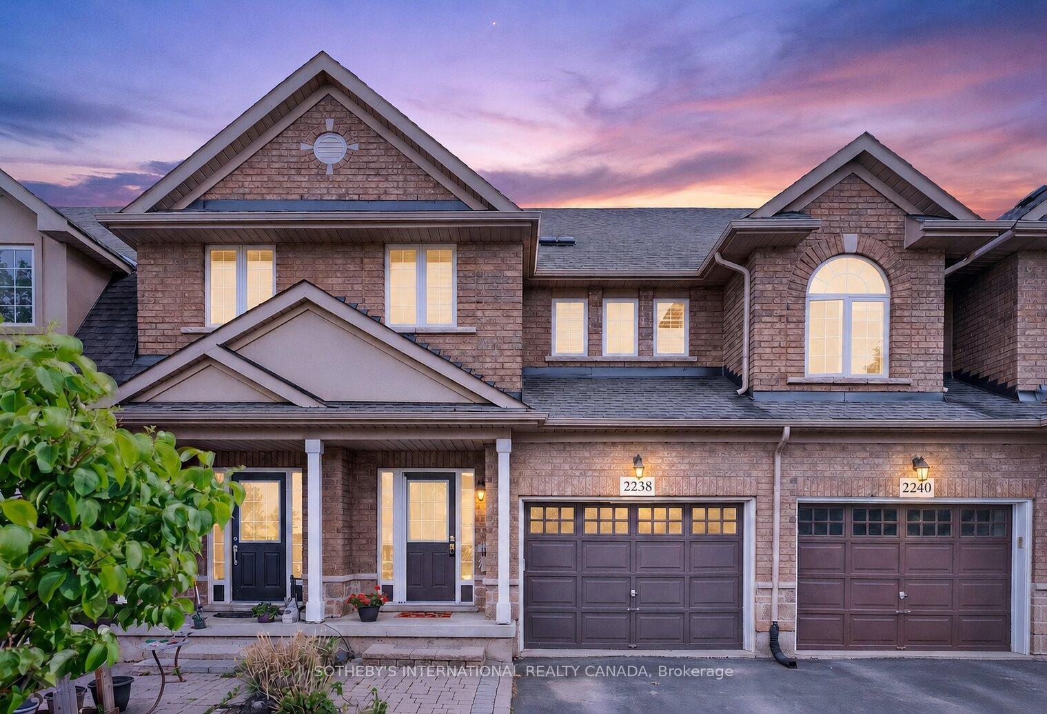 2238-stone-glen-crescent-oakville-ontario-w13162426
