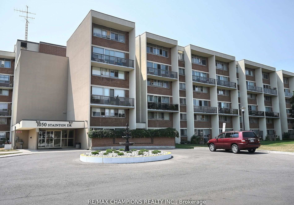 1050-stainton-drive-e-mississauga-ontario-w13162460