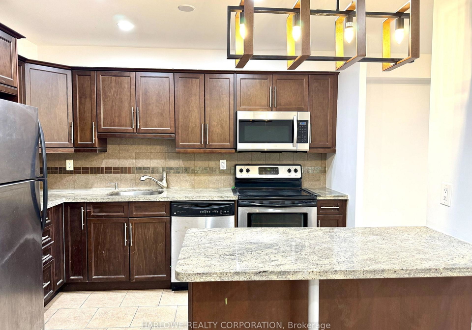 360-ridelle-avenue-north-york-ontario-w13162492