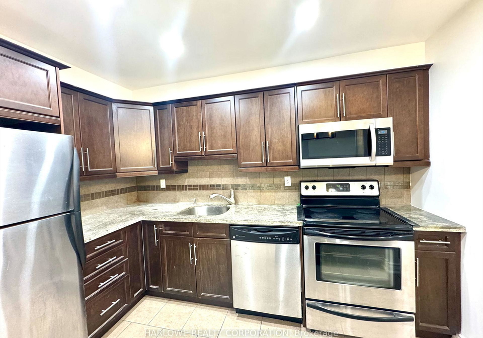 360-ridelle-avenue-north-york-ontario-w13162492