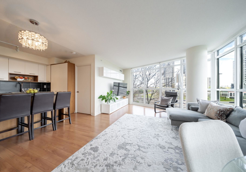 1-valhalla-inn-road-etobicoke-ontario-w13162552