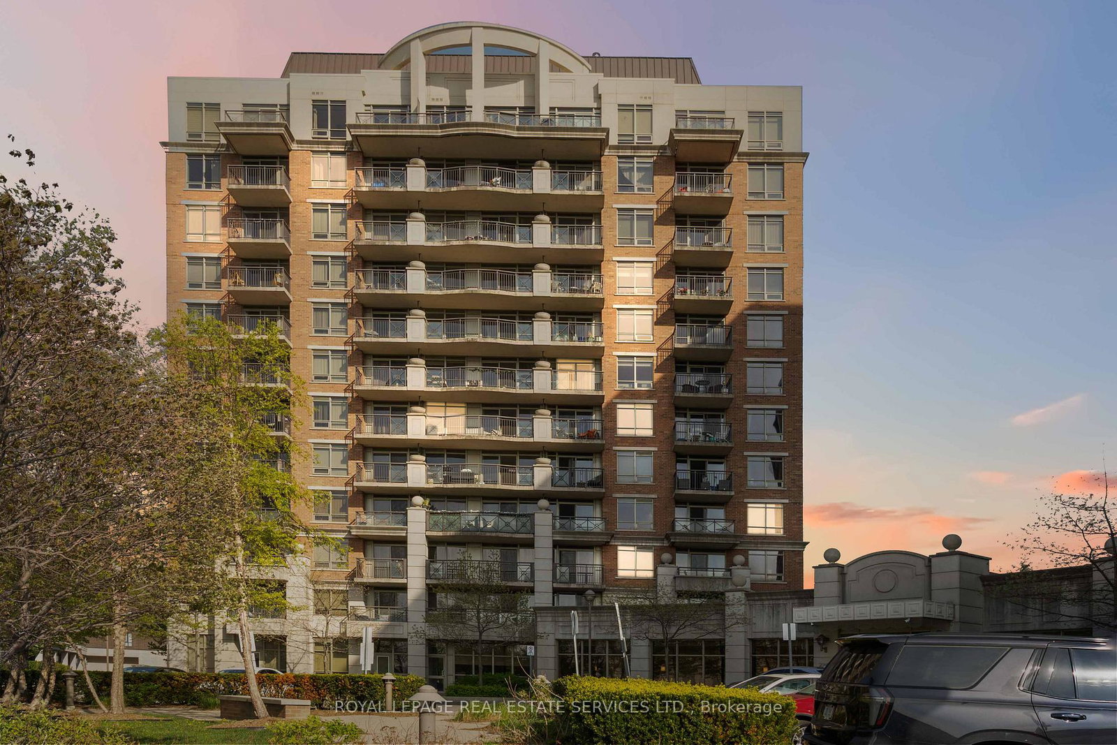 2391-central-park-drive-oakville-ontario-w13162590
