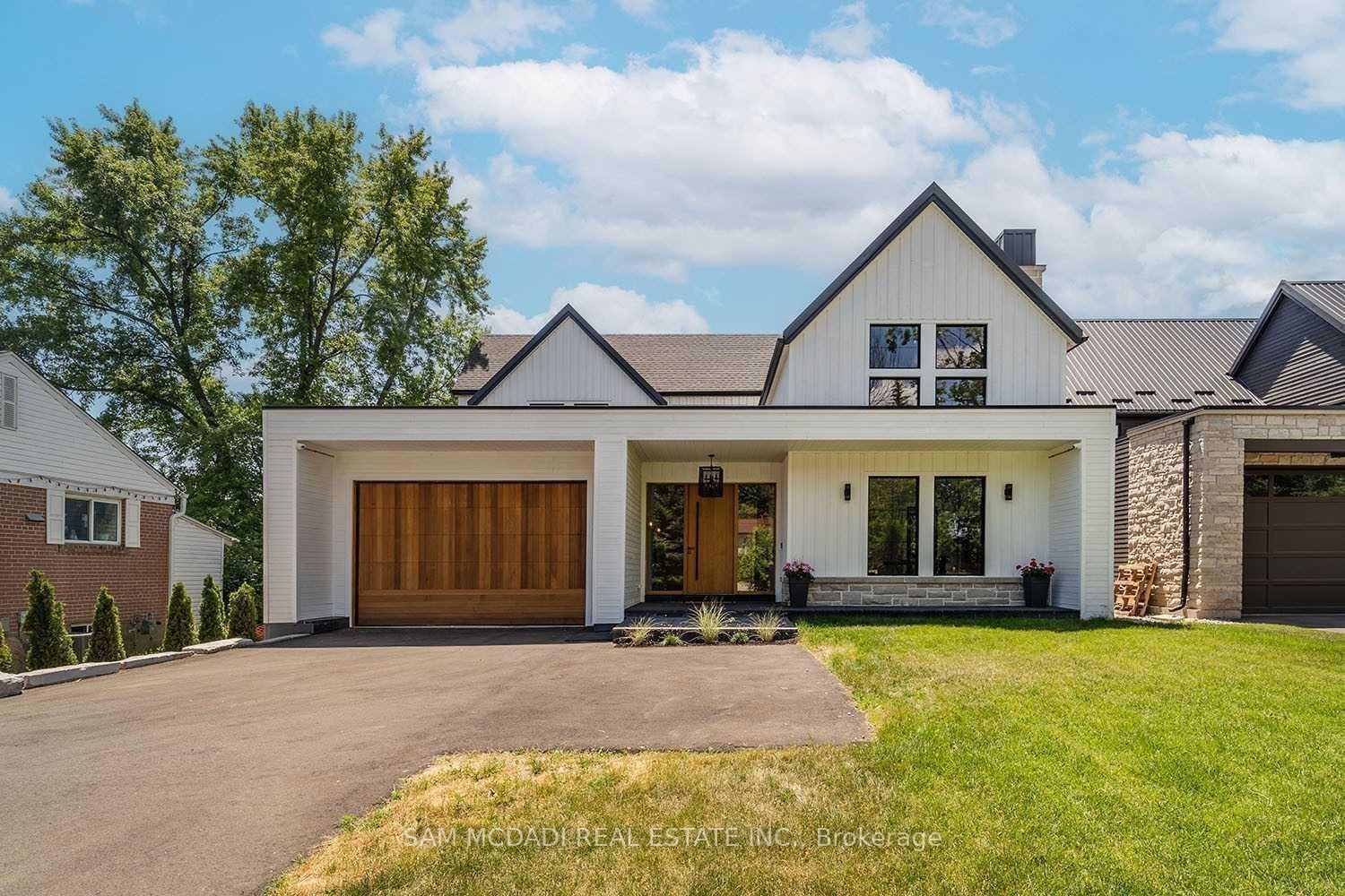 584-fourth-line-oakville-ontario-w13162726