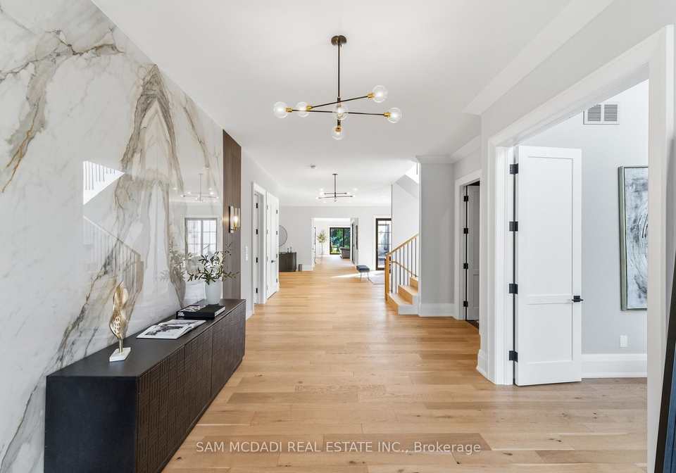 584-fourth-line-oakville-ontario-w13162726