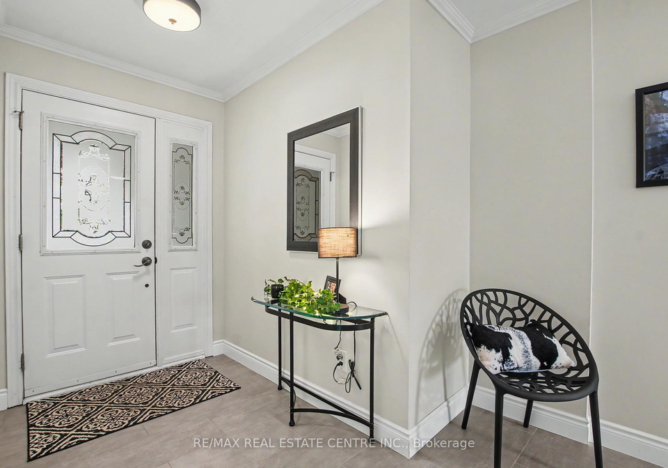 260-coxe-boulevard-milton-ontario-w13162748