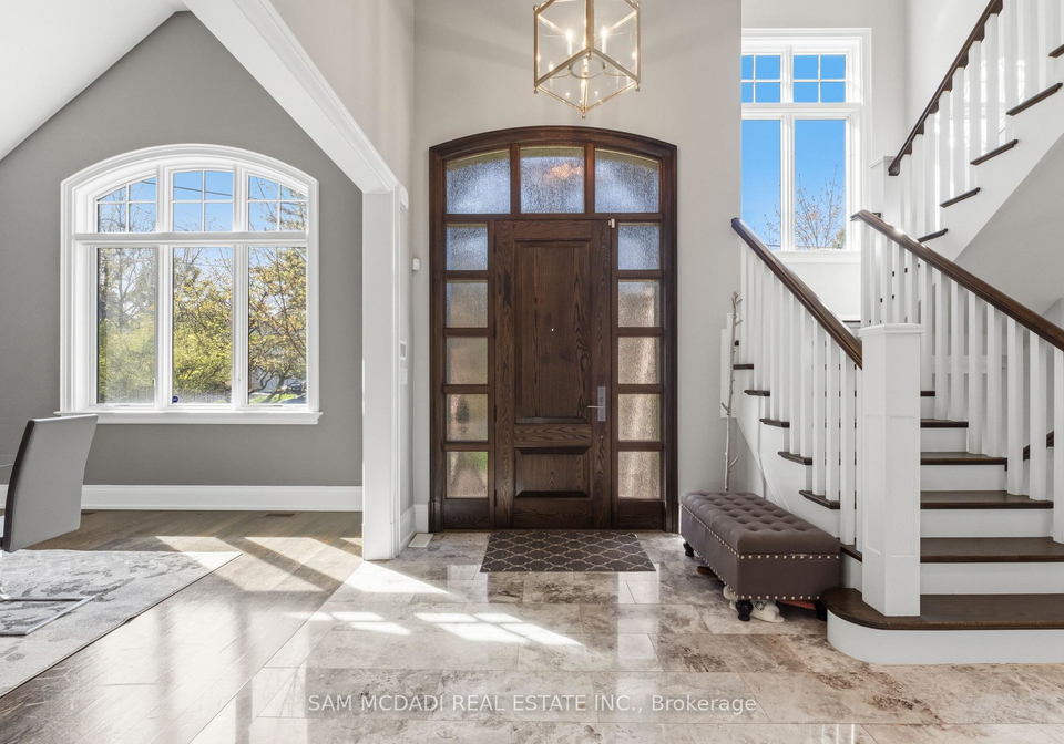36-veronica-drive-mississauga-ontario-w13162754
