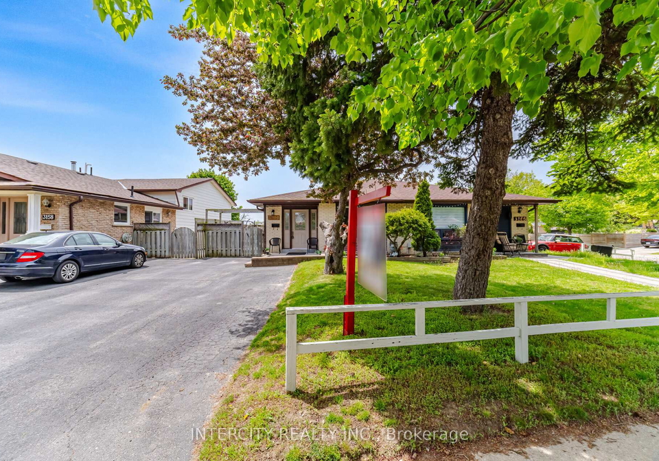 3164-gwendale-crescent-mississauga-ontario-w13162786