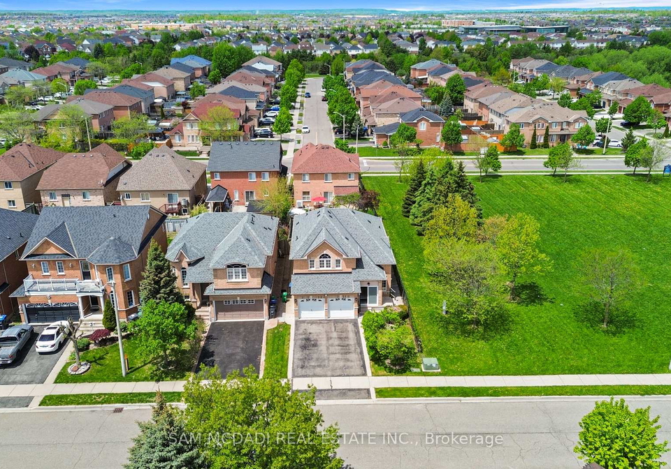 38-maple-beach-crescent-brampton-ontario-w13162862