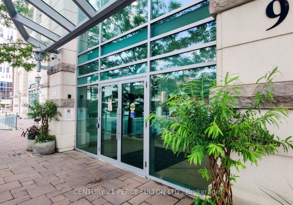 9-george-street-n-brampton-ontario-w13162998