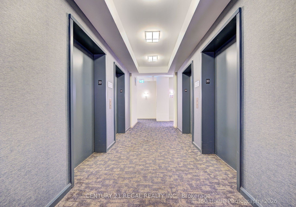 220-burnhamthorpe-road-mississauga-ontario-w13163192