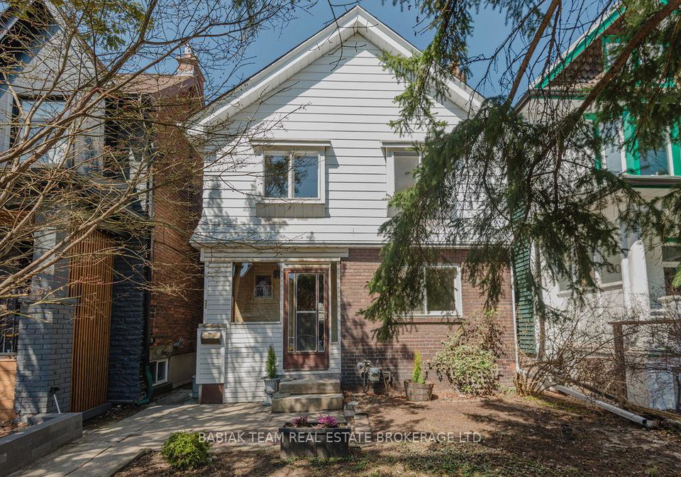 32-radford-avenue-toronto-ontario-w13163202
