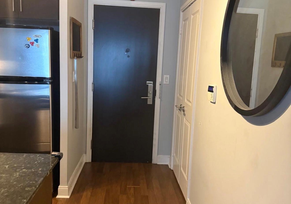 50-absolute-avenue-mississauga-ontario-w13163470