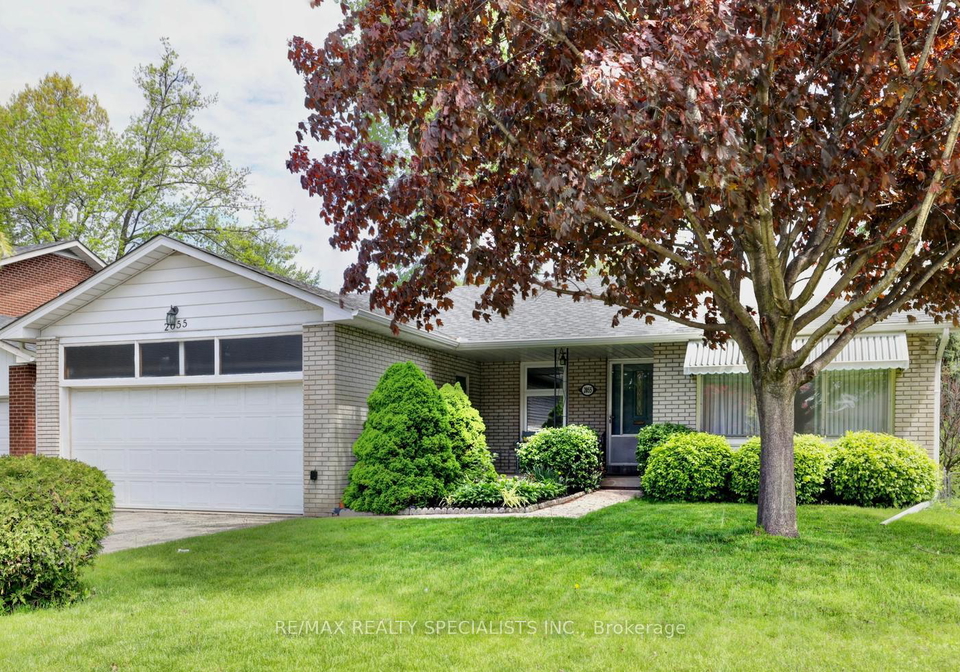 2055-family-crescent-mississauga-ontario-w13163626