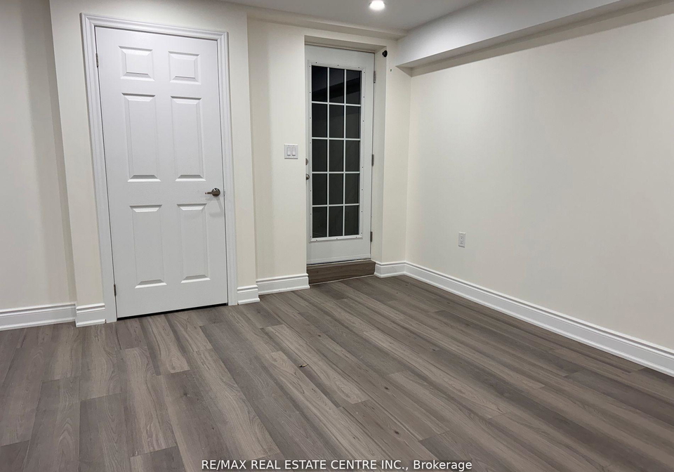 25-parity-road-brampton-ontario-w13163746