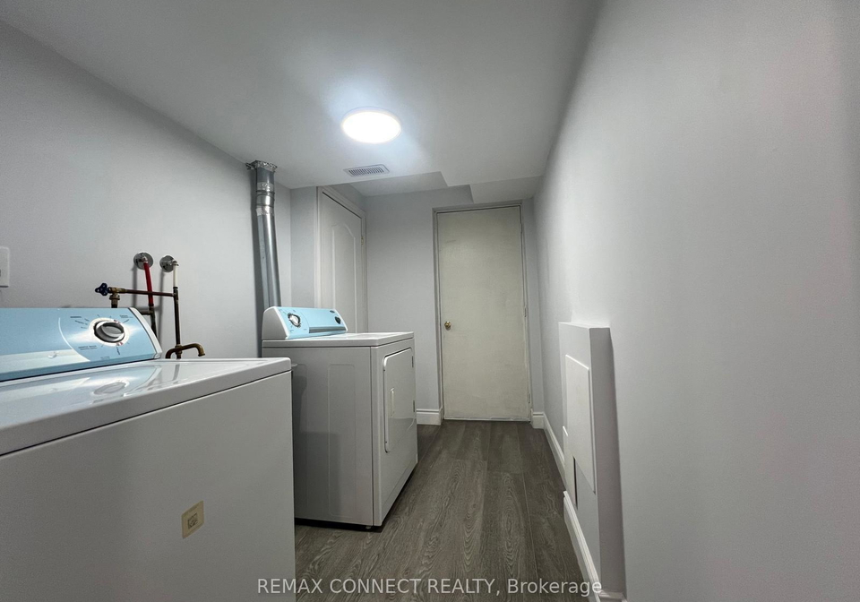 8-evanwood-crescent-brampton-ontario-w13163826