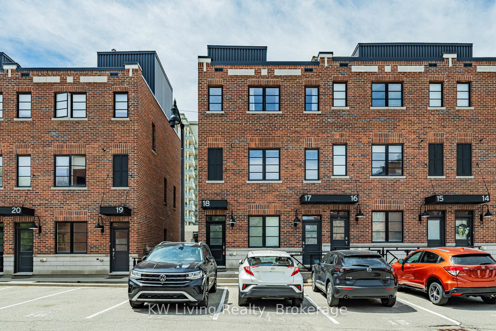 70-plains-road-w-burlington-ontario-w13163834