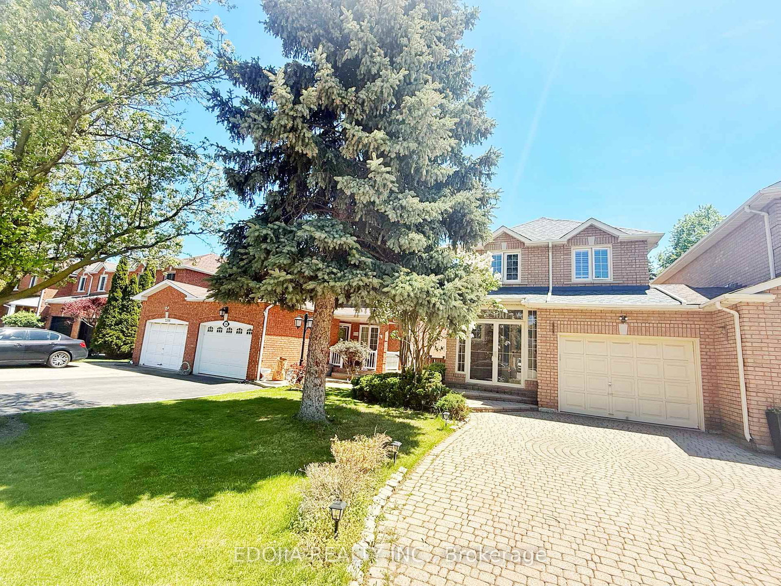 2300-springfield-crescent-oakville-ontario-w13163862