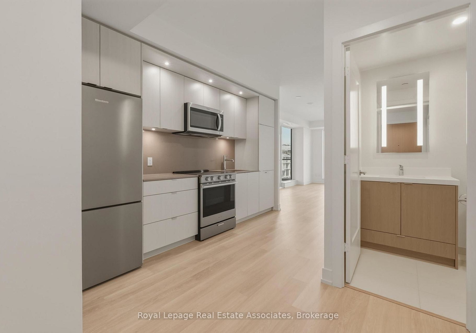 25-cordova-avenue-etobicoke-ontario-w13163914