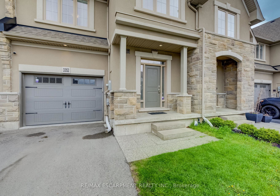 3352-stalybridge-drive-oakville-ontario-w13163922