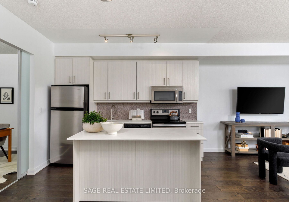 760-the-queensway-etobicoke-ontario-w13163944