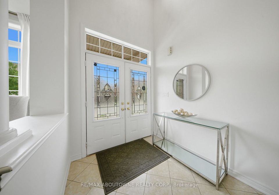 3071-jenn-avenue-burlington-ontario-w13164266