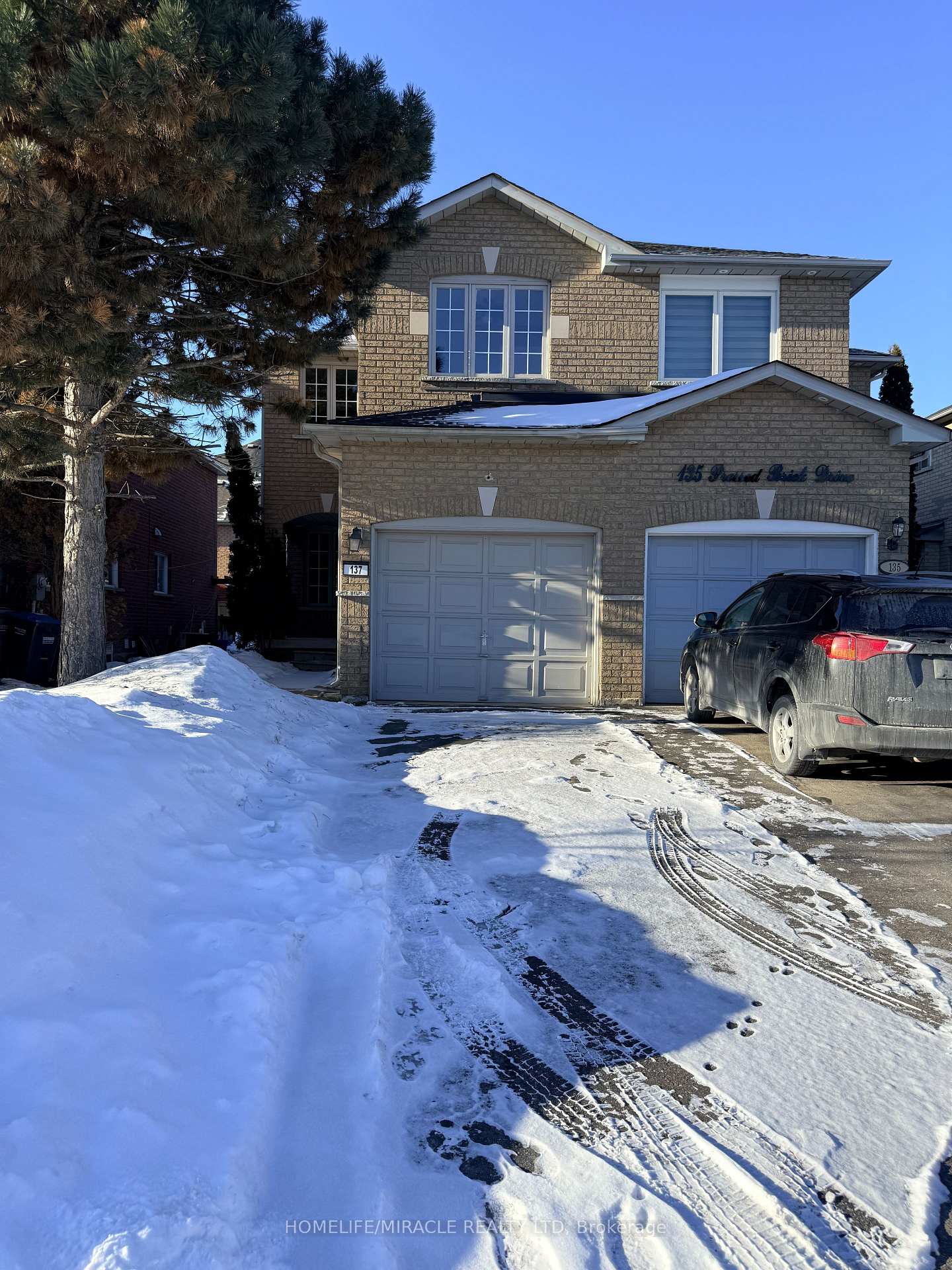 137-pressed-brick-drive-brampton-ontario-w13164338