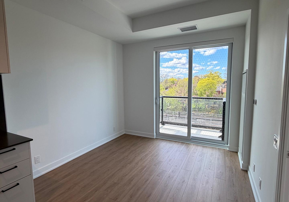 1660-bloor-street-w-toronto-ontario-w13164402