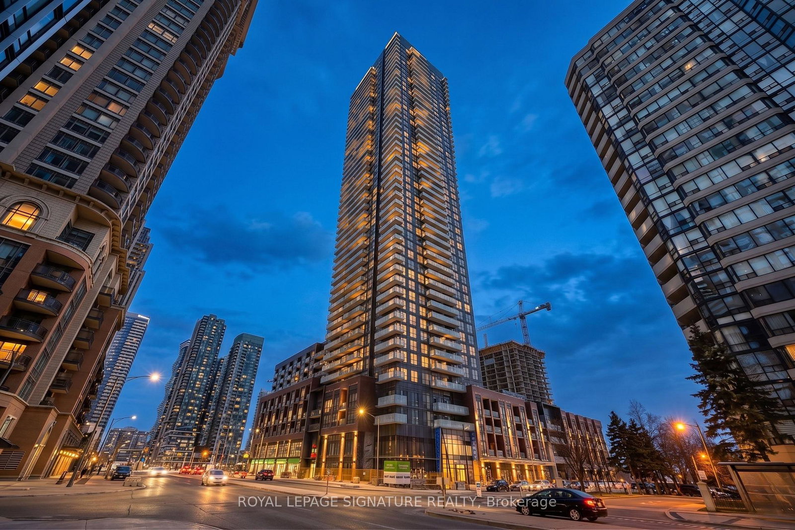 430-square-one-drive-mississauga-ontario-w13164444