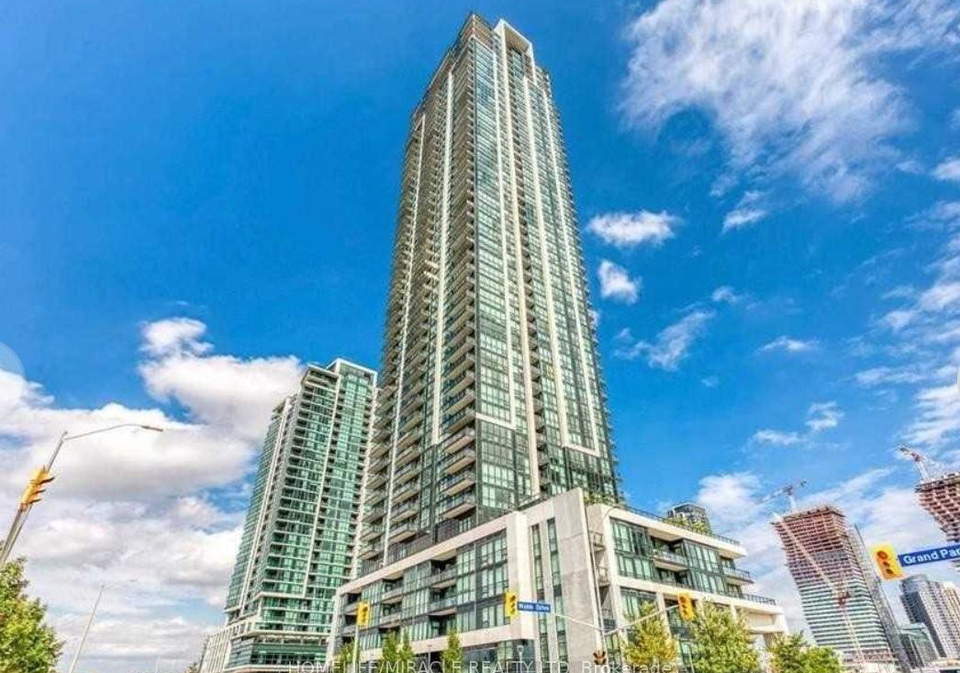 3975-grand-park-drive-mississauga-ontario-w13164474