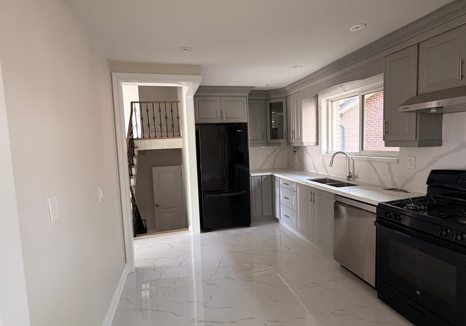 6-brantley-crescent-york-ontario-w13164486