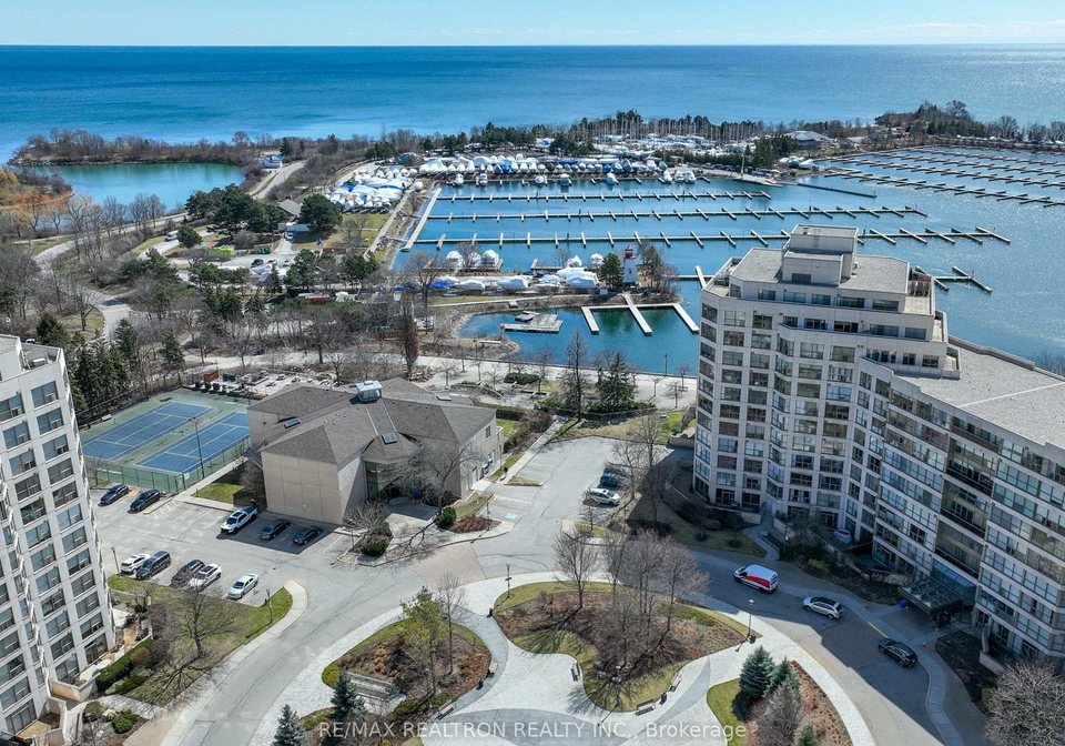 2261-lake-shore-boulevard-w-etobicoke-ontario-w13164764