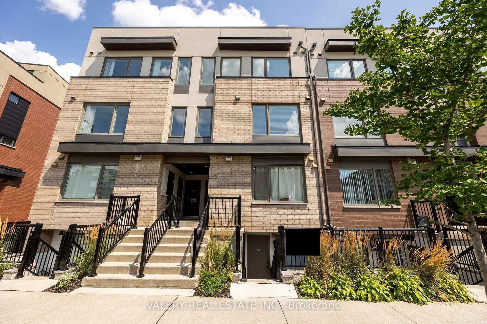 17william-duncan-road-york-ontario-w13164828
