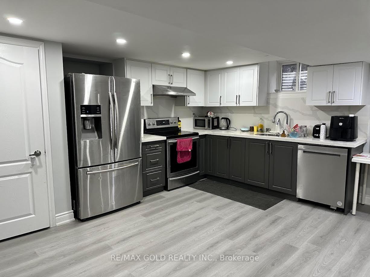 73-snow-leopard-court-brampton-ontario-w13164932