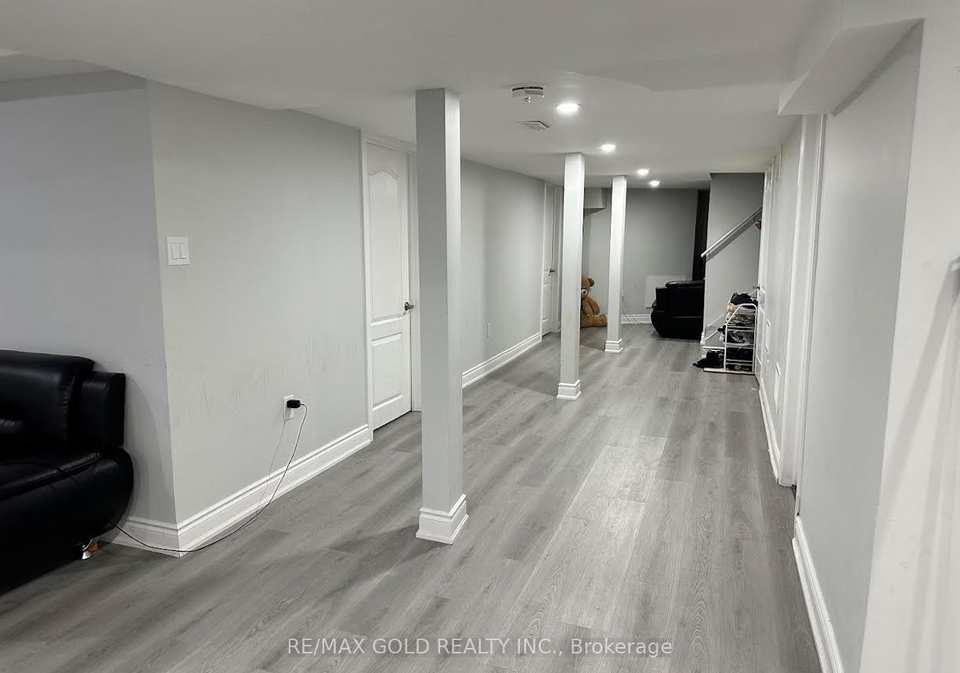 73-snow-leopard-court-brampton-ontario-w13164932