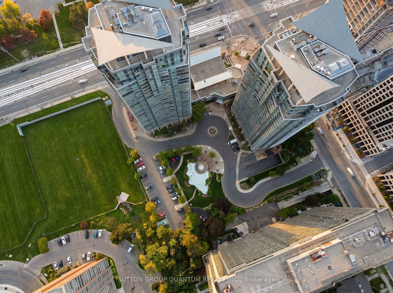 1-elm-drive-w-mississauga-ontario-w13164992
