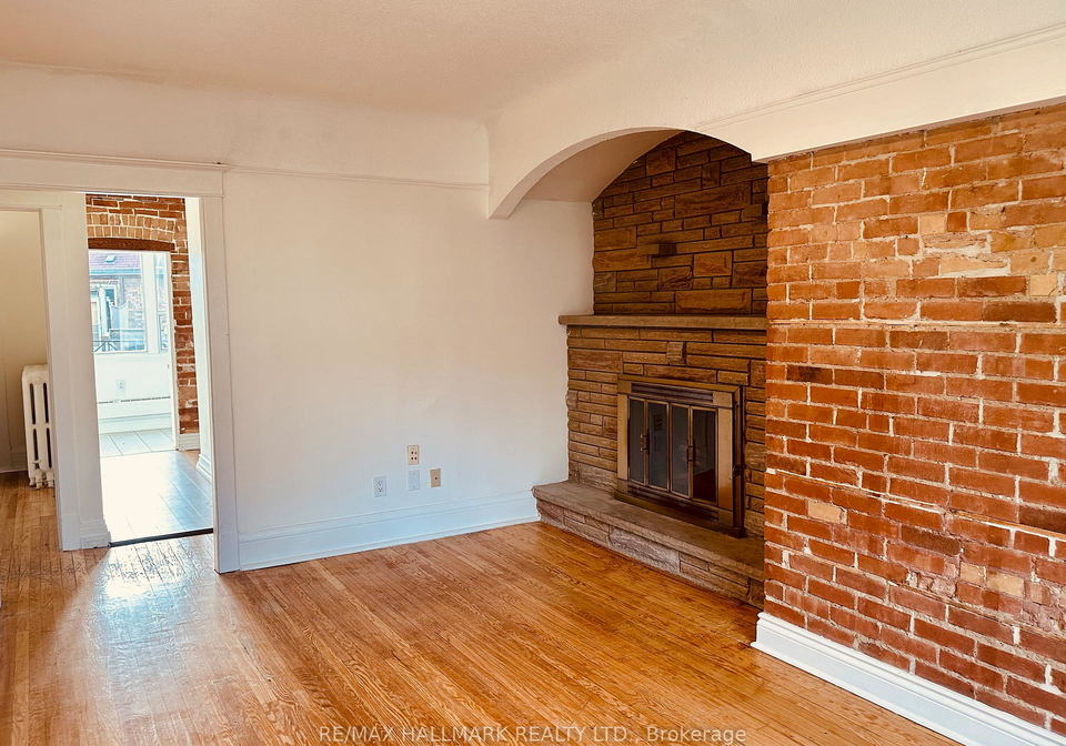 20-triller-avenue-toronto-ontario-w13165078