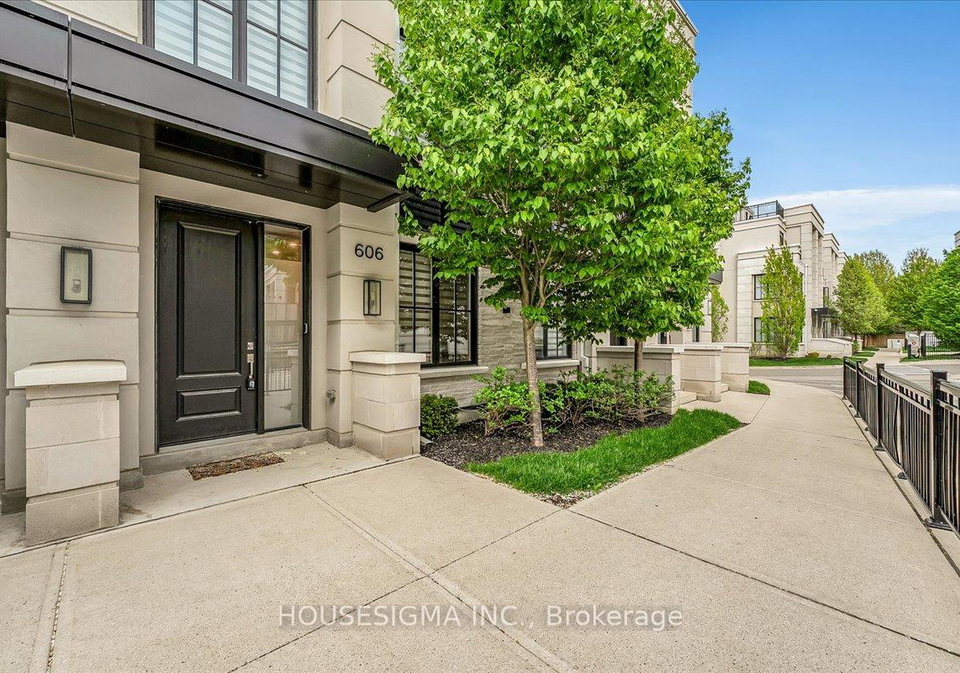 1190-cawthra-road-mississauga-ontario-w13165080