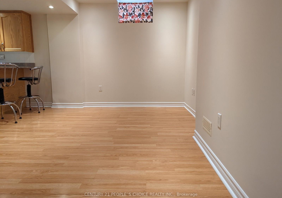 33-pinecone-drive-etobicoke-ontario-w13165112