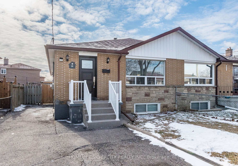 19-garfield-crescent-brampton-ontario-w13165118