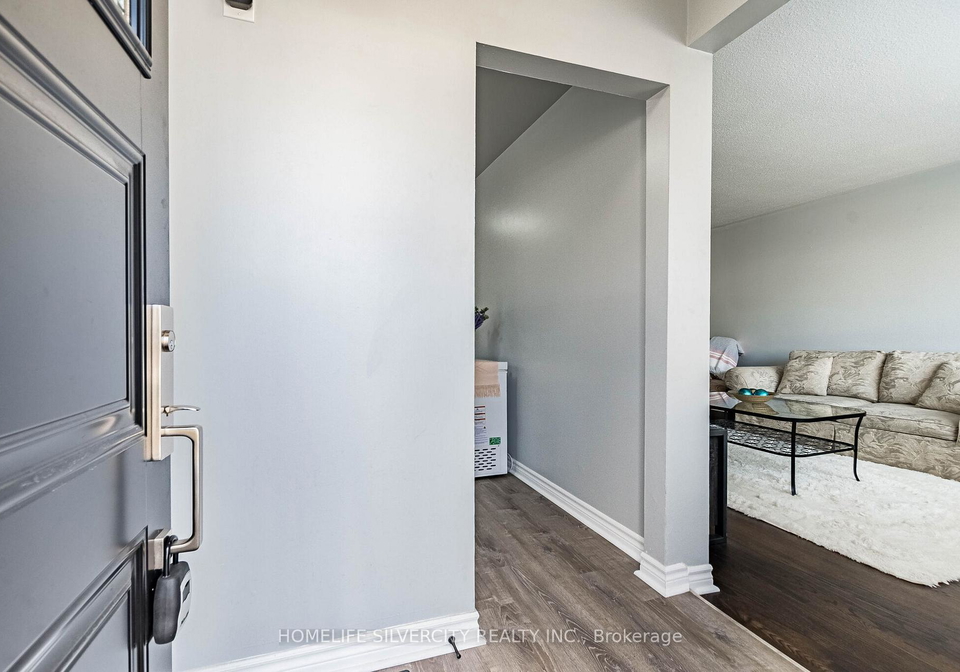 19-garfield-crescent-brampton-ontario-w13165118