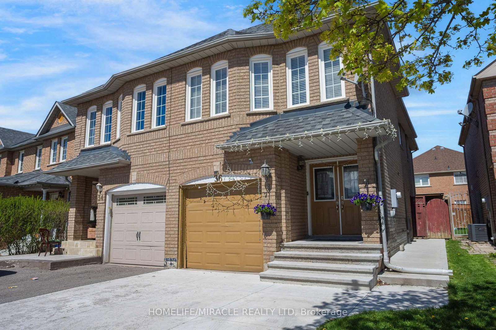36-herkes-drive-brampton-ontario-w13165182