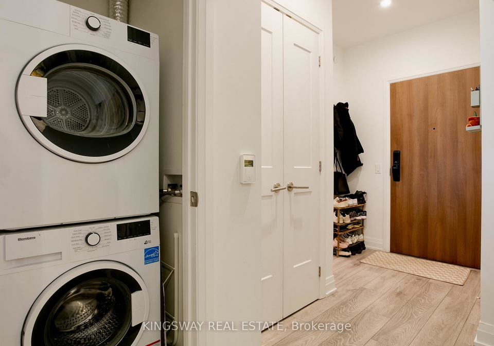 21-park-street-mississauga-ontario-w13165378