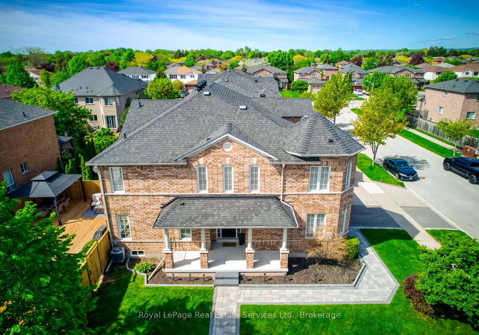 5636-emma-drive-burlington-ontario-w13165428