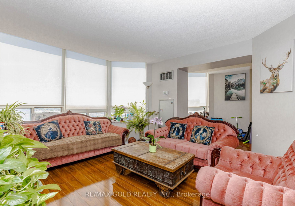 325-webb-drive-mississauga-ontario-w13165556